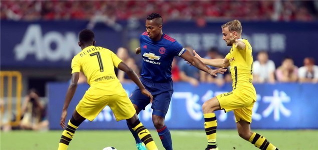 表现和两个 表现和两个