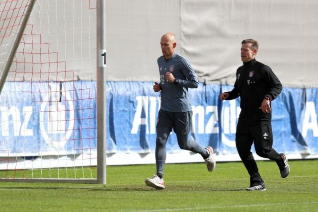 队配合的初 队配合的初